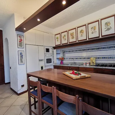Smeraldo Apartment Lierna